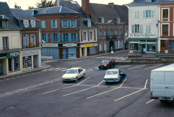 Gouttières_077 - Beaumont-le-Roger