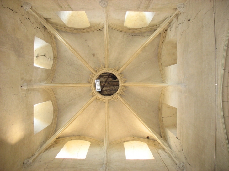 Tour-lanterne de l'église Saint-Sulpice XIe siècle - Breteuil