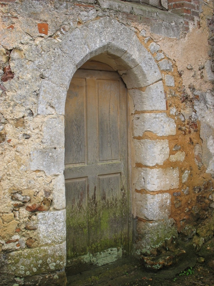 Ancienne porte de l'église Saint-Martin - Buis-sur-Damville