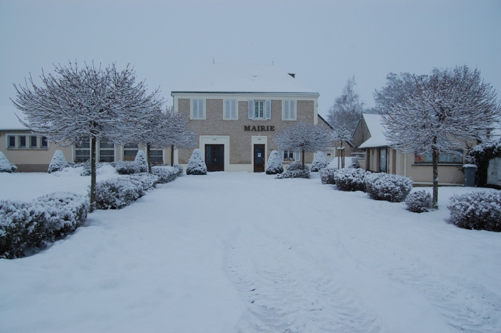 Mairie - Caillouet-Orgeville