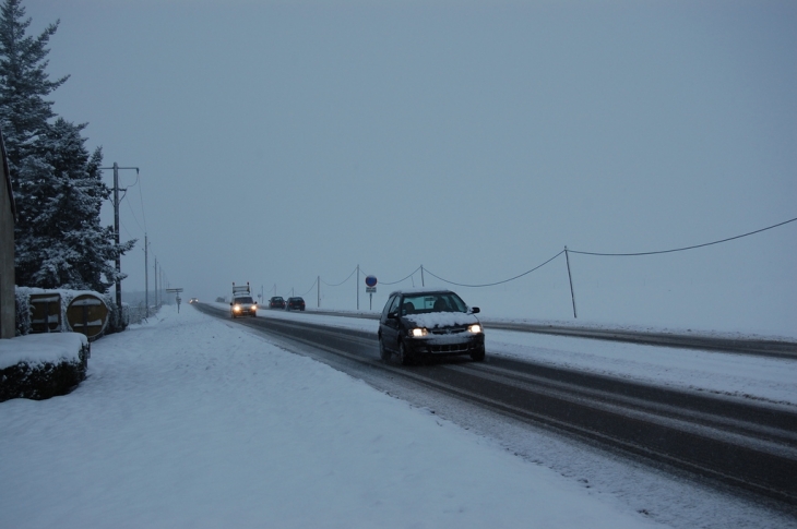 Rn 13 sous la neige - Caillouet-Orgeville