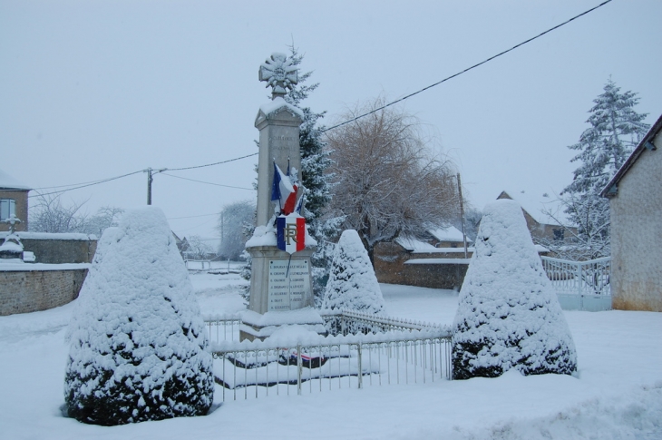 Caillouet sous la neige - Caillouet-Orgeville