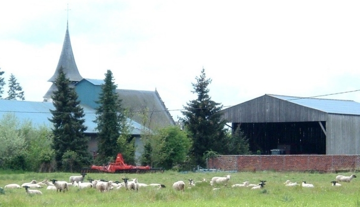 Ferme normande à Claville