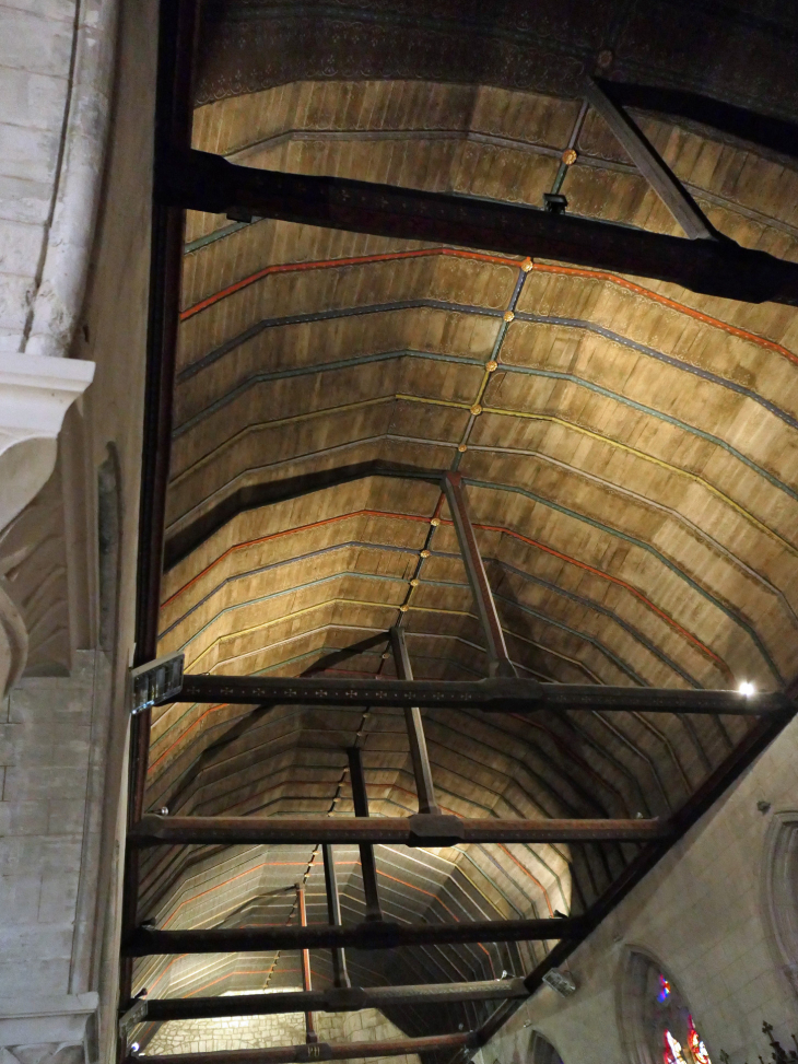 L'église Sainte Croix - Cormeilles