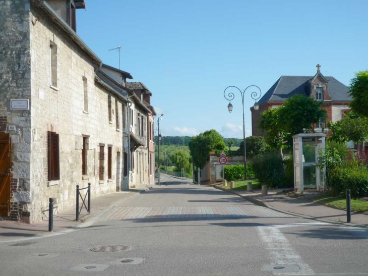 RRe dans le centre de criquebeuf sur seine - Criquebeuf-sur-Seine