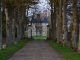 Photo suivante de Fours-en-Vexin Le château. Des 13ème et 19ème siècle, il est recensé à l'inventaire général du patrimoine culturel.