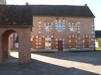 Façade arrière ancien presbytère - Igoville