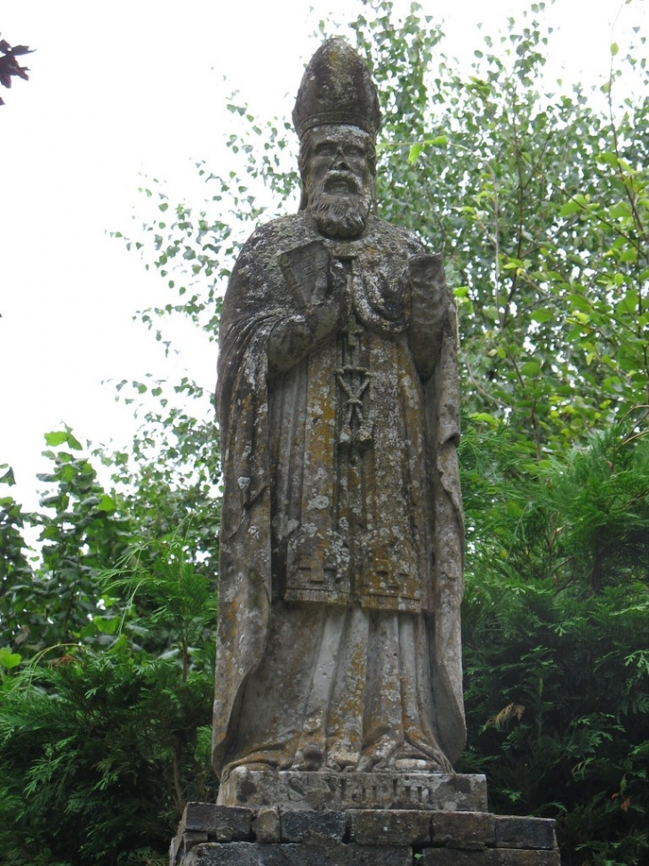 Statue de St Martin au Livet en Ouche - Jonquerets-de-Livet