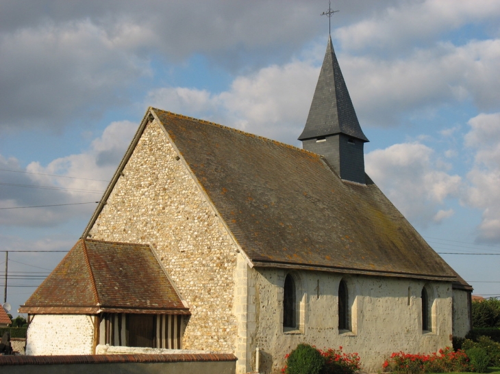 église Saint-Etienne dans son écrin de verdure - Jumelles