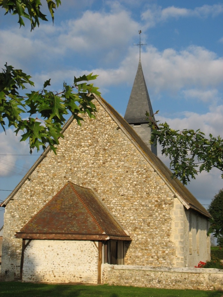 L'église et son porche - Jumelles