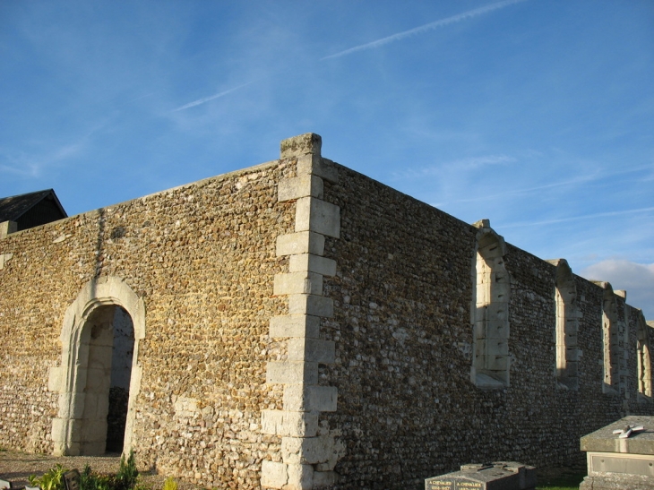 Ruines de l'ancienne église Saint-Etienne - Les Authieux