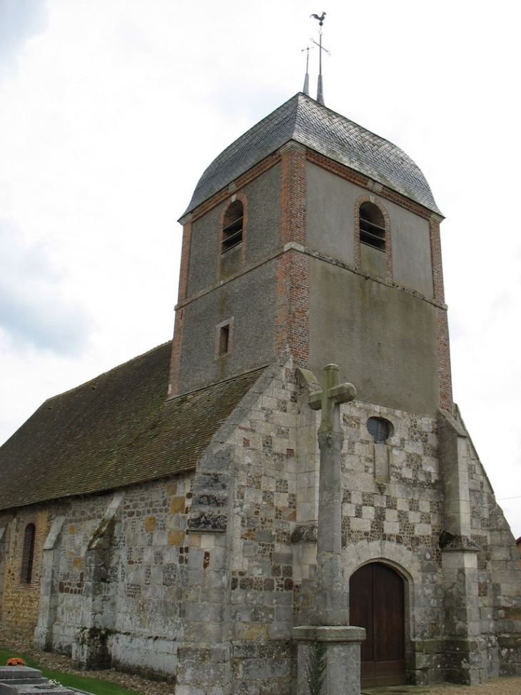 Façade et tour du clocher - Les Bottereaux