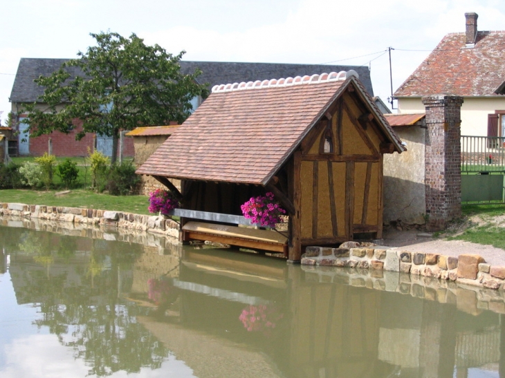 Lavoir communal - Manthelon