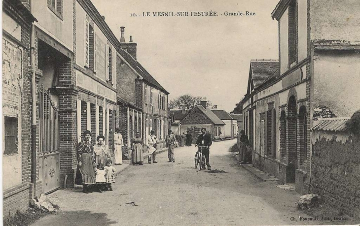  - Mesnil-sur-l'Estrée