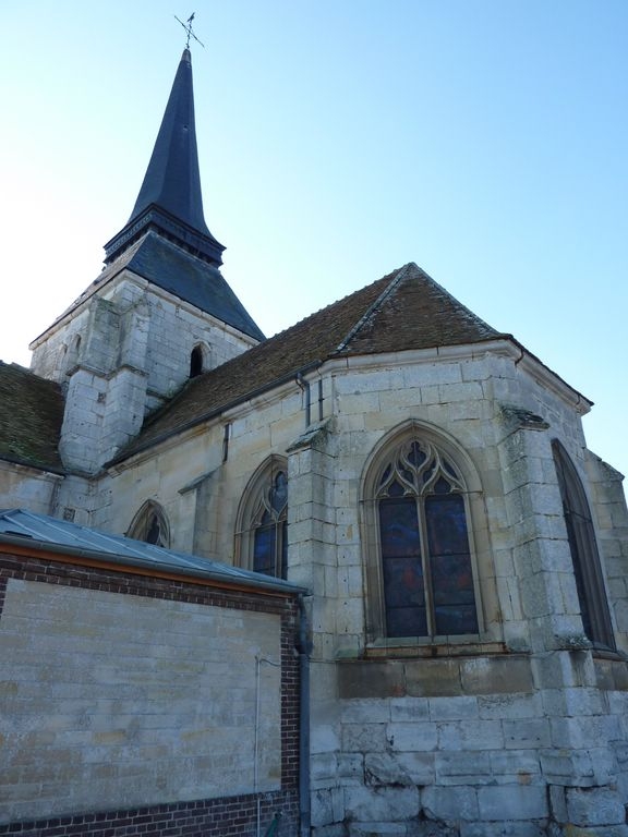 Eglise St Quentin - le chevet - Poses