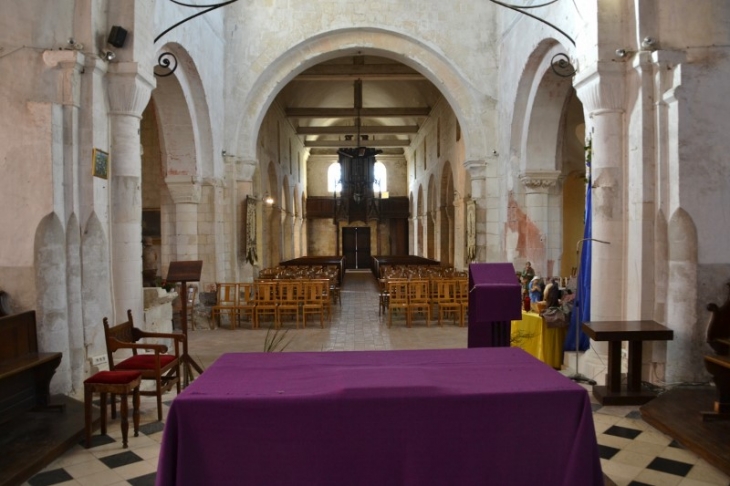 Eglise Notre-Dame-De-Bon-Port. - Quillebeuf-sur-Seine