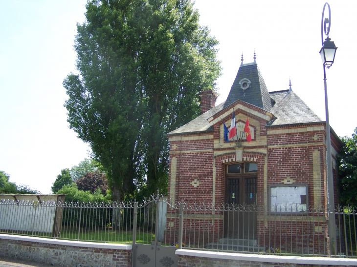 La mairie - Saint-Benoît-des-Ombres