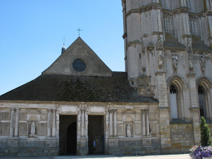 Façade Renaissance de La Madeleine - Verneuil-sur-Avre