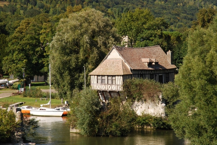 Le vieux moulin - Vernon