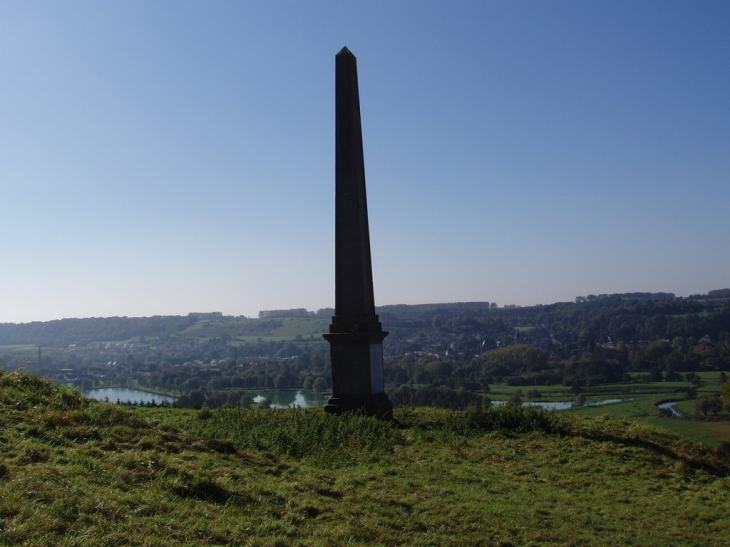 Pyramide /vue sur ARQUES - Arques-la-Bataille