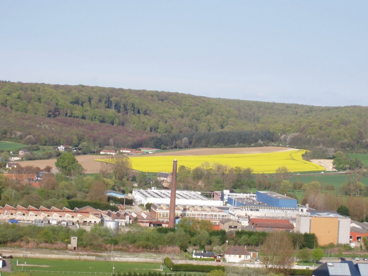 Usine CTA vue du chateau - Arques-la-Bataille