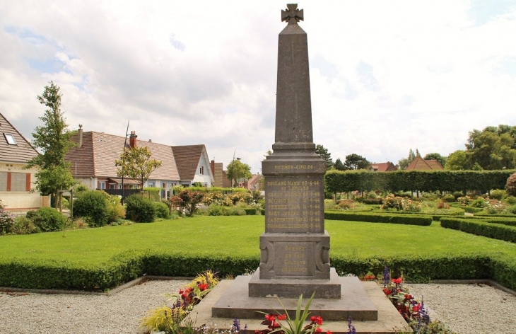 Monument-aux-Morts - Berneval-le-Grand