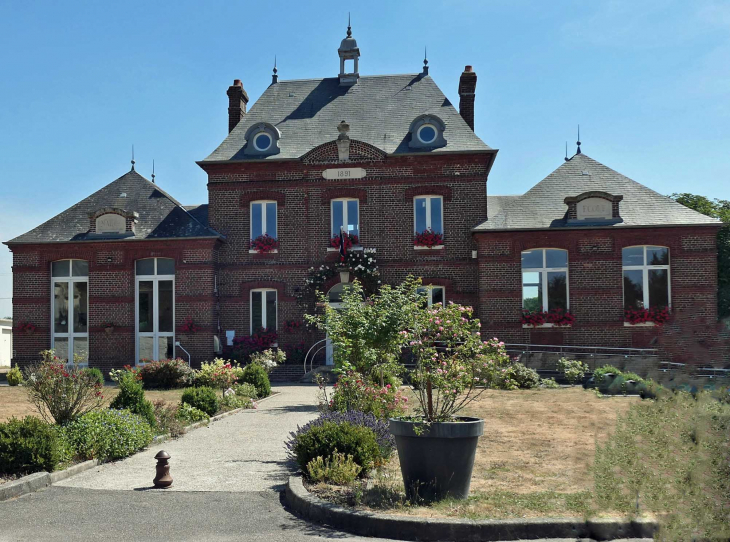 La mairie - Berville-sur-Seine