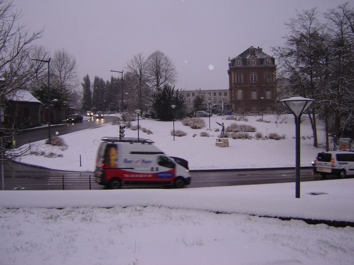 Place Prat sous la neige - Canteleu