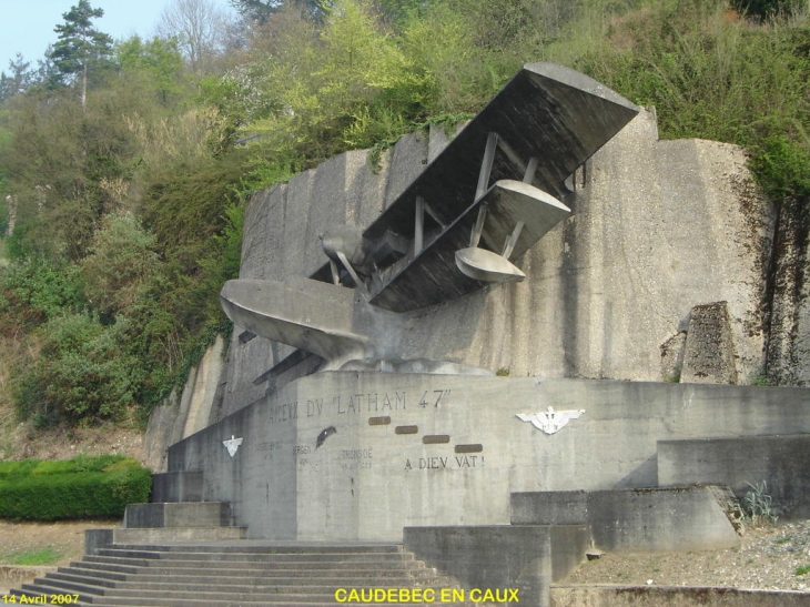 Monument de l'avion le LATHAM 47 - Caudebec-en-Caux