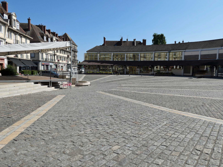 Place Henri IV - Caudebec-en-Caux