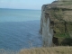 sur les falaises