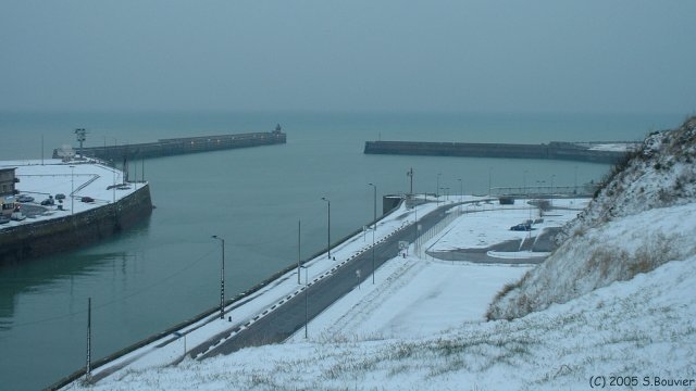 Les jetées sous la neige - Dieppe