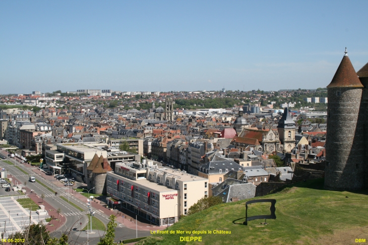 Le Front de Mer vu depuis le Château - Dieppe