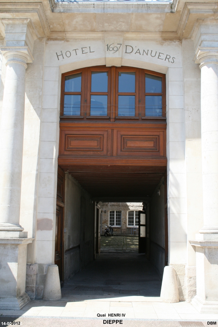 Hôtel d'anuers, quai HENRI Iv - Dieppe