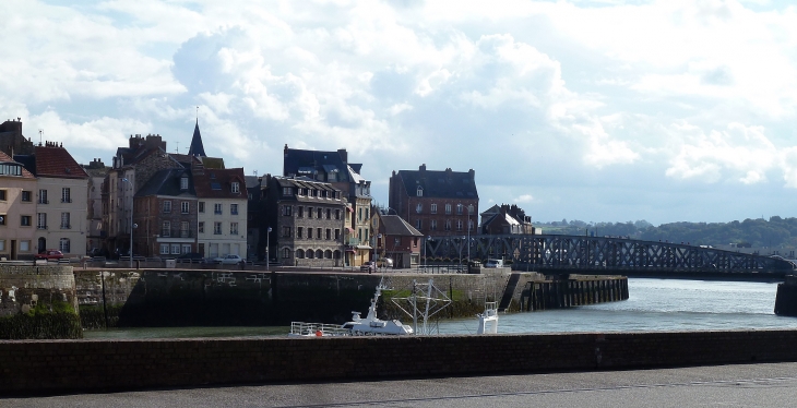 Les quais du port - Dieppe