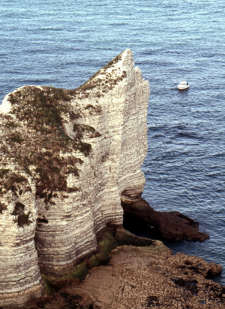  - Étretat