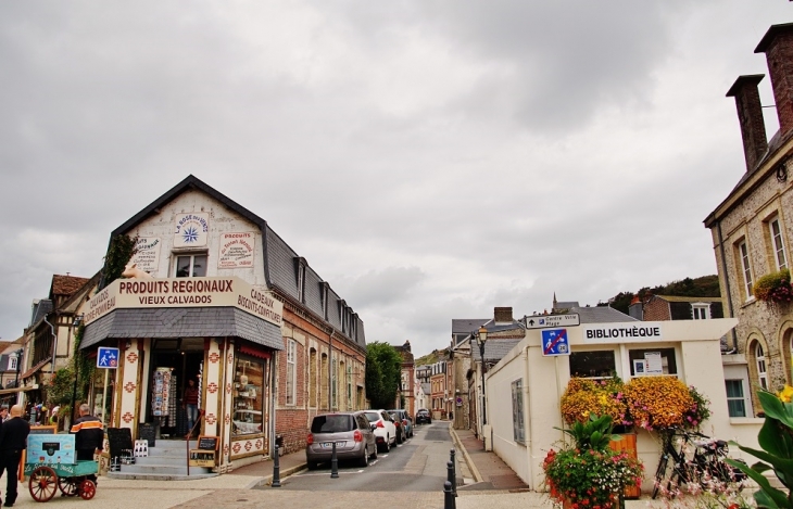 La Ville - Étretat