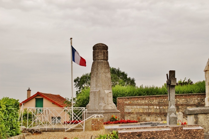 Monument-aux-Morts - Fontaine-le-Dun