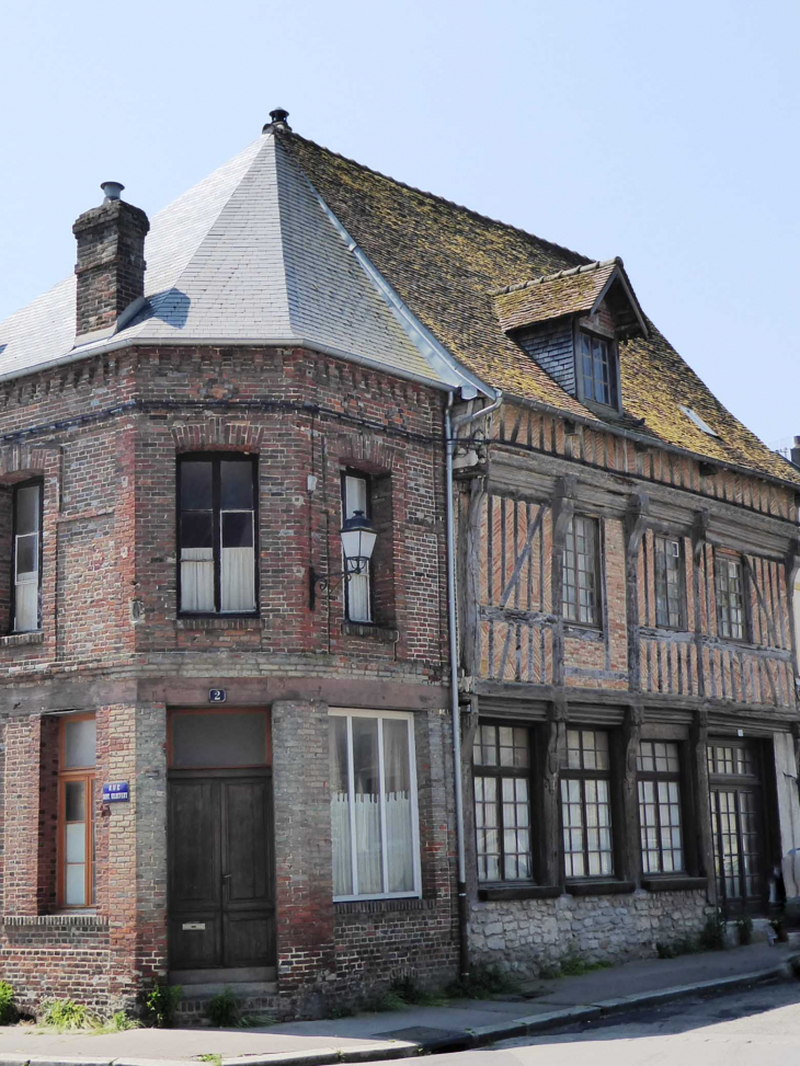 La maison canoniale de 1467 - Gournay-en-Bray