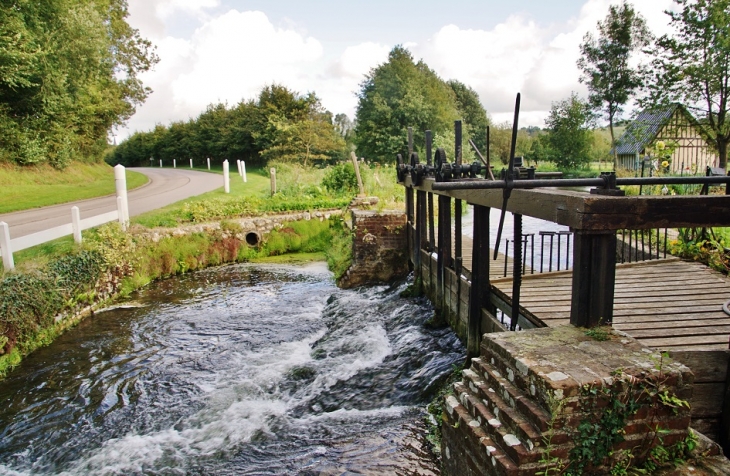 Le Moulin - Grainville-la-Teinturière