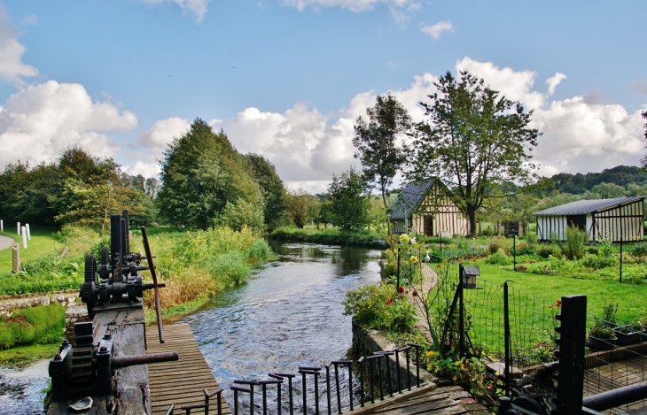 Le Moulin - Grainville-la-Teinturière