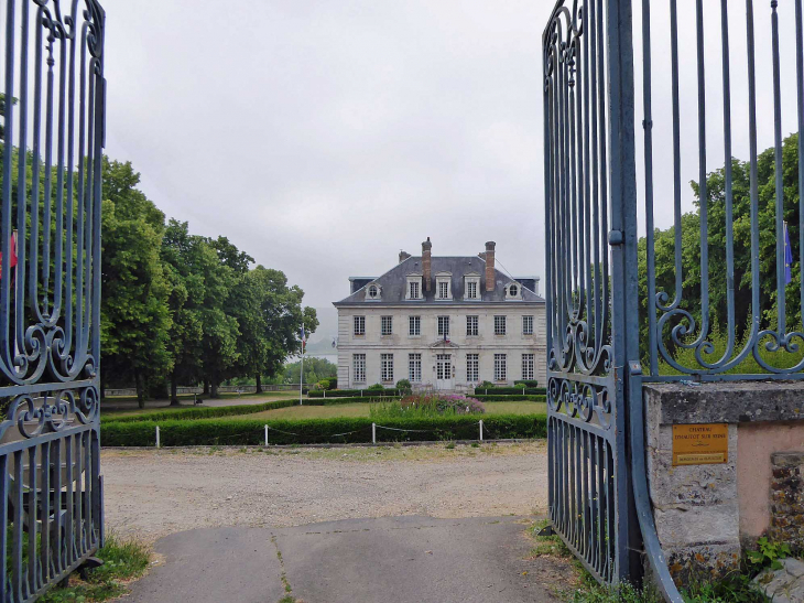 Le château - Hautot-sur-Seine