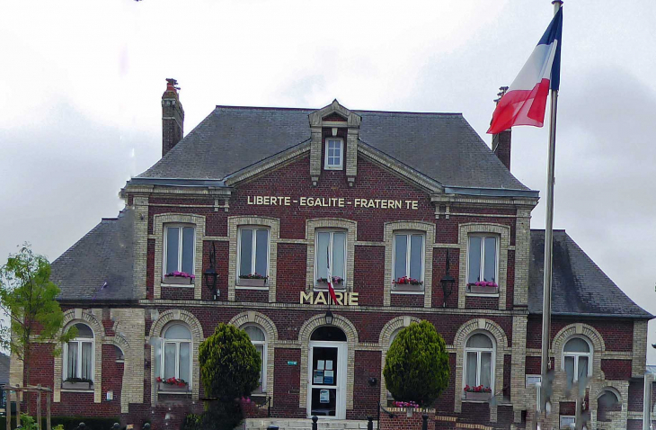 La mairie - Isneauville