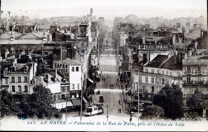 Panorama de la Rue de Paris, pris de l'Hôtel de Ville, vers 1925 (carte postale ancienne). - Le Havre