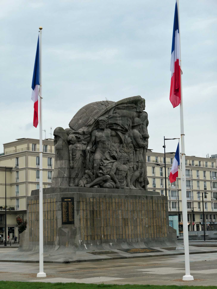 Le monument aux morts - Le Havre