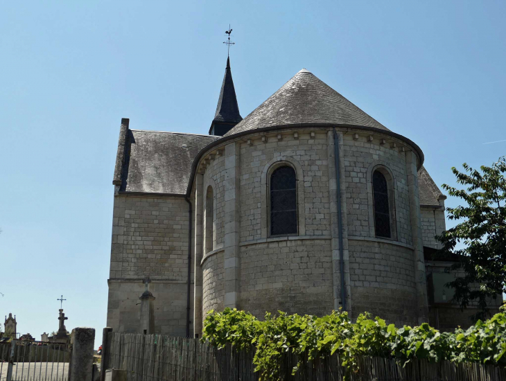 Le chevet de l'église - Le Mesnil-sous-Jumièges