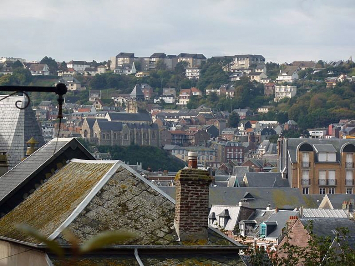 La ville vue de Mers les Bains - Le Tréport