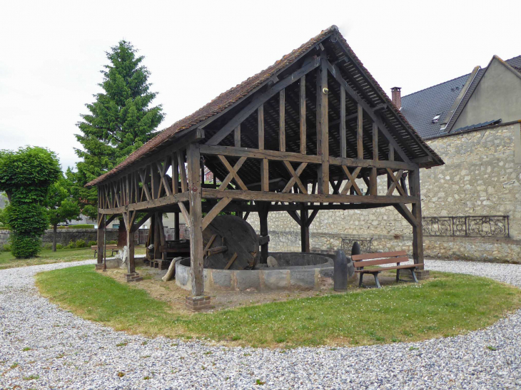 Le pressoir à cidre - Neufchâtel-en-Bray