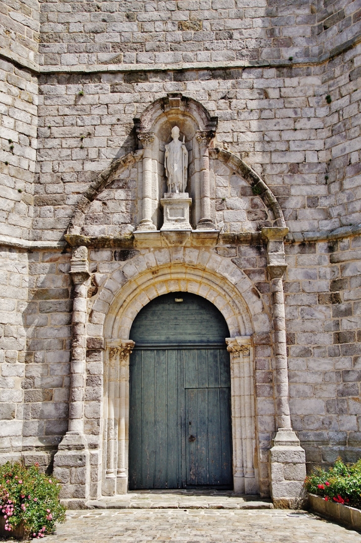 église St Martin - Néville