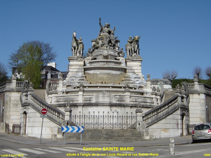 Fontaine SAINTE MARIE située à l'angle de la rue Louis Ricard et rue Sainte Marie - Rouen